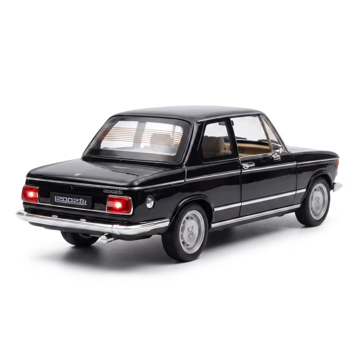 Masina Metalica BMW E10 2002 Retro, Scara 1:24, Usi si Portbagaj Mobile, Lumini, Negru