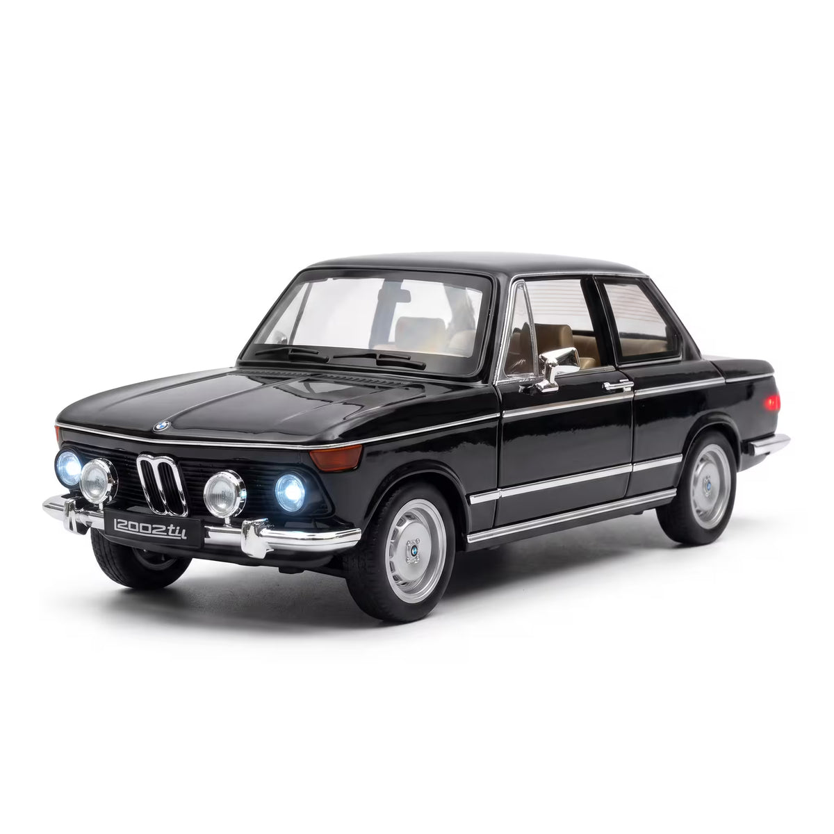 Masina Metalica BMW E10 2002 Retro, Scara 1:24, Usi si Portbagaj Mobile, Lumini, Negru