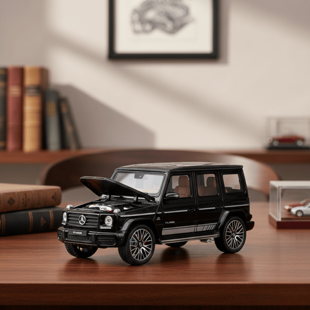 Mașinuță Metalică Mercedes G-Class, Scară 1:32, Negru – Model Realist cu Uși și Capotă Funcționale