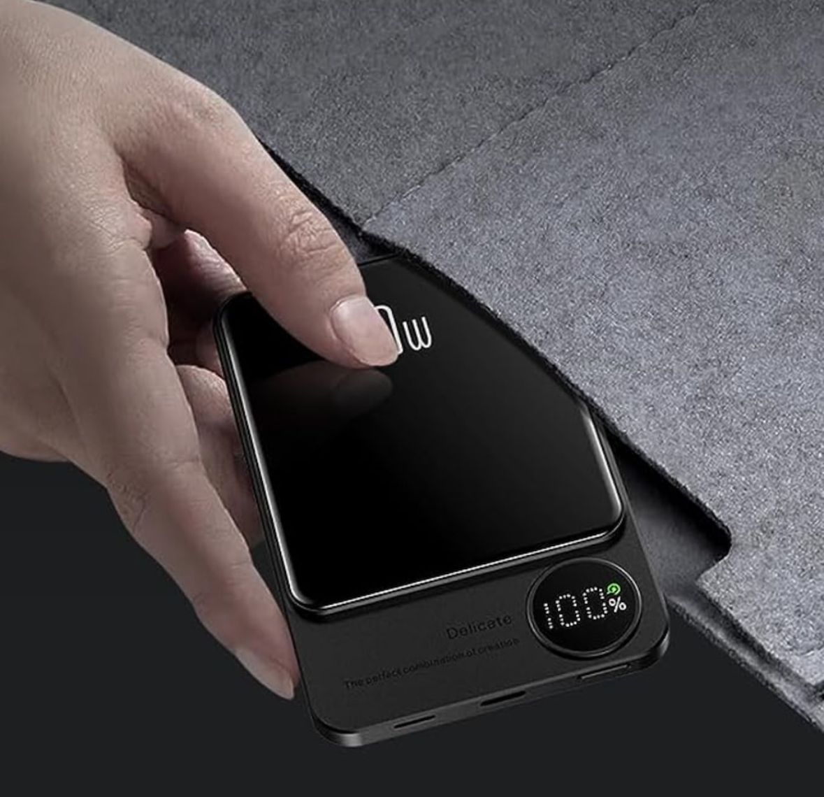 Baterie Externa Wireless Magnetica 10.000 mAh, Fast Charge 20W, Negru