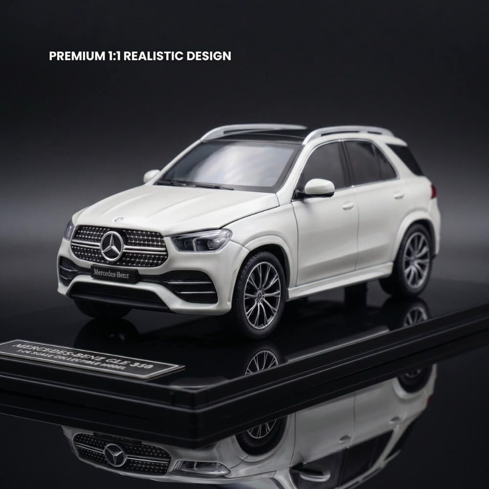Masinuta Metalica Mercedes GLE 350, Scara 1:24, Usi/Capota/Portbagaj Mobile, Lumini Xenon, Sunete Claxon, Fum, Cadou Baiat, Alb