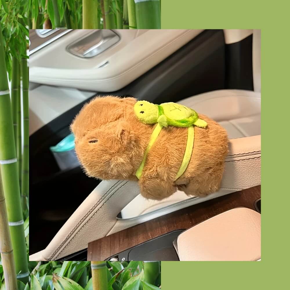 Jucarie de plus Capibara cu rucsac detasabil testoasa, tip bratara, 15 cm, Maro/Verde