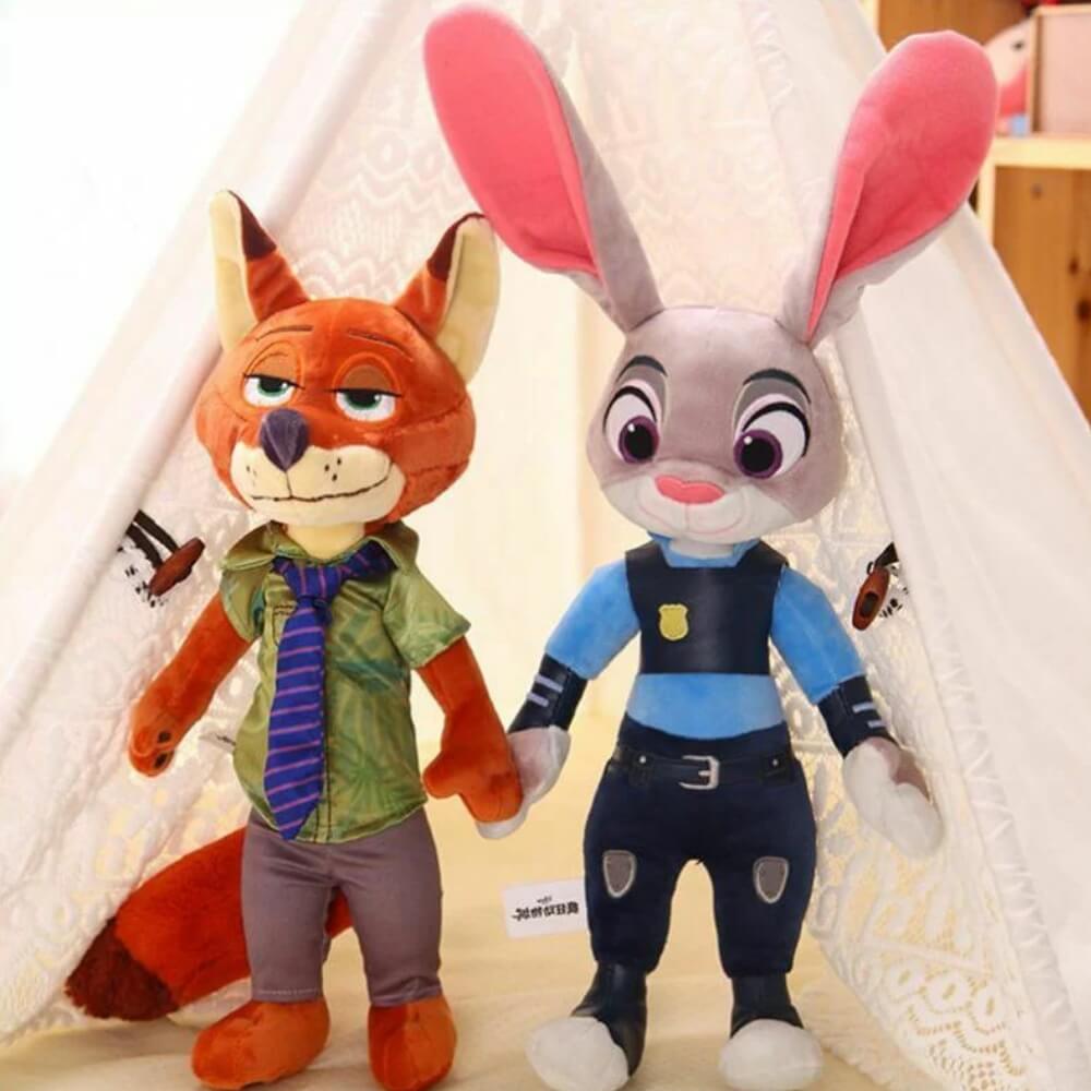 Jucarie Plus Judy Hopps Zootopia, Personaj Disney, Cadou pentru Copii, 38 cm, Maro