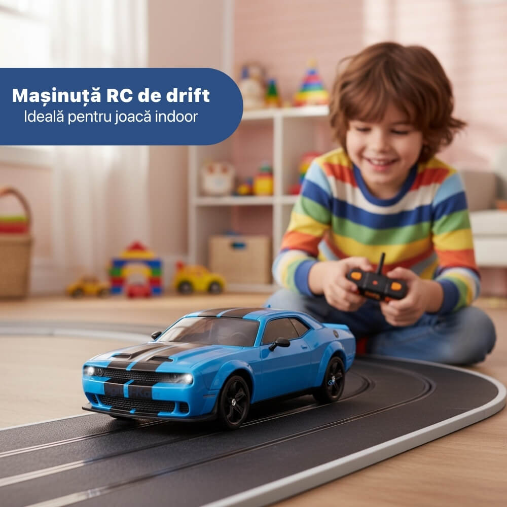Masinuta cu Telecomanda, RC Drift Car, 1:24, 2.4GHz, Tractiune Integrala, 2 Seturi Anvelope (Speed & Drift), Obstacole Incluse, Baterie Reincarcabila, Albastru